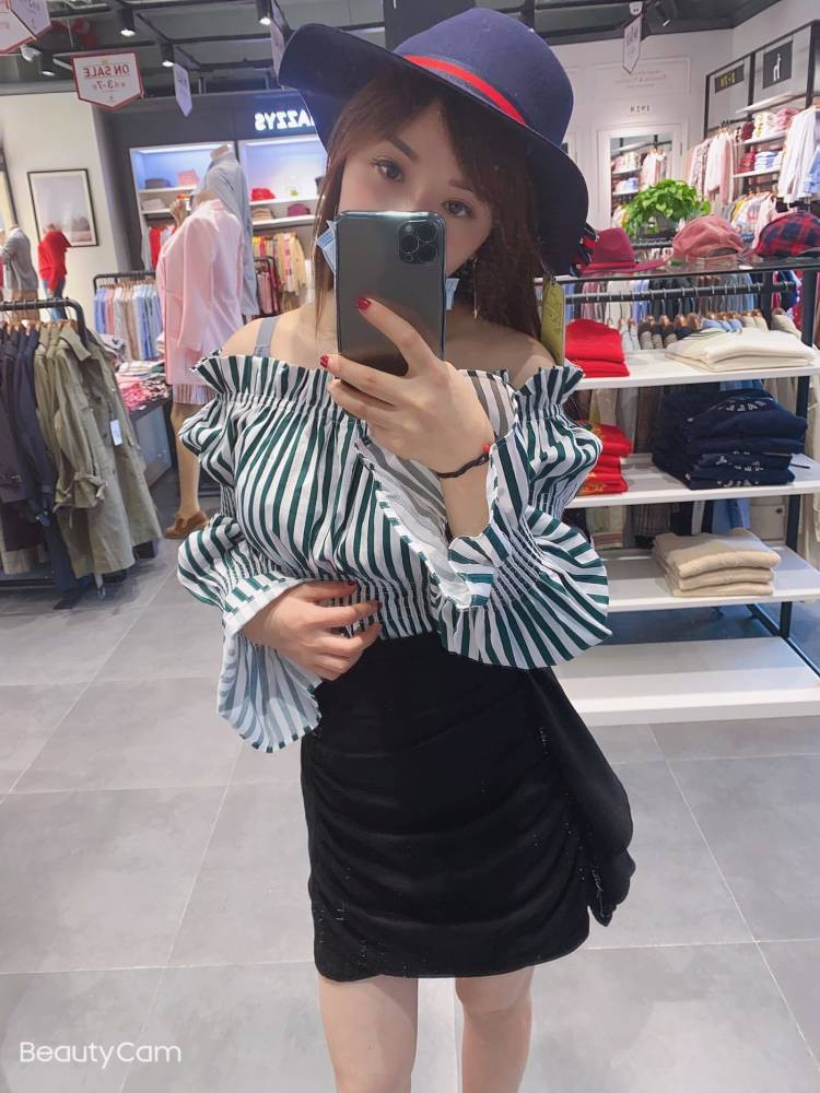 及其开放的少妇